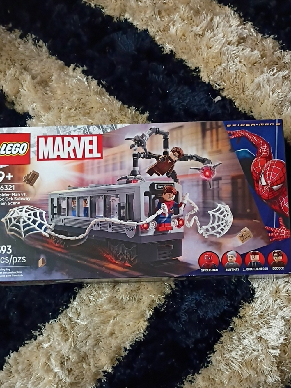 LEGO Marvel 76321 Spider-Man Vs Doc Ock Subway Train Scene